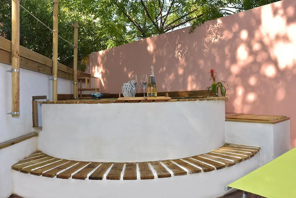 סן פנטלאו Bed & Breakfast Yin & Yang