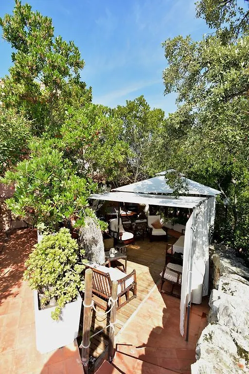 סן פנטלאו Bed & Breakfast Yin & Yang