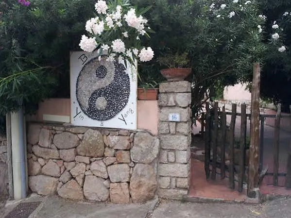 סן פנטלאו Bed & Breakfast Yin & Yang