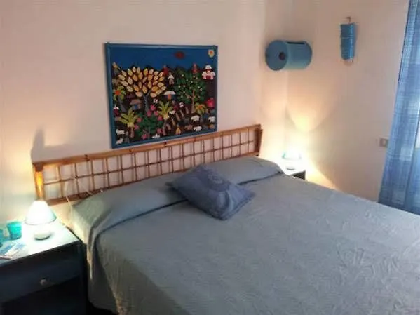 Bed & Breakfast Yin & Yang San Pantaleo Ιταλία